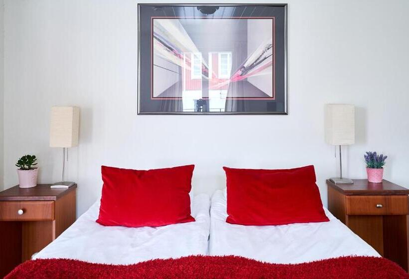 اتاق استاندارد چهار تخته, Guest House Porvoo