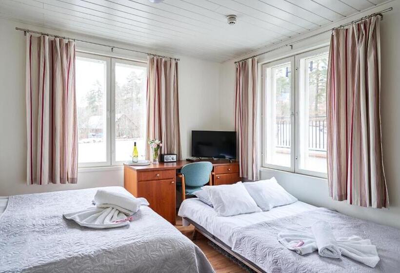 اتاق استاندارد چهار تخته, Guest House Porvoo