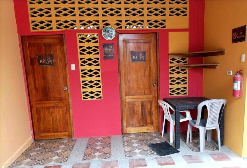 スタンダードトリプルルーム, La Casa De Lili