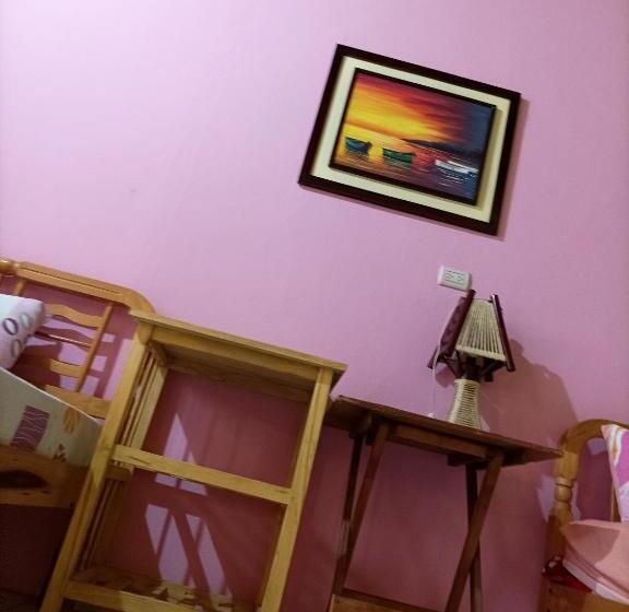 スタンダードトリプルルーム, La Casa De Lili