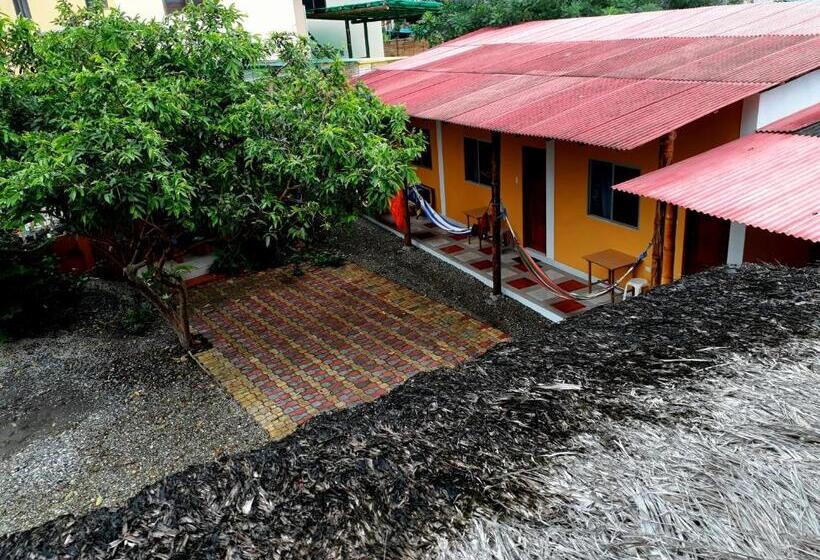 スタンダード４人部屋, La Casa De Lili