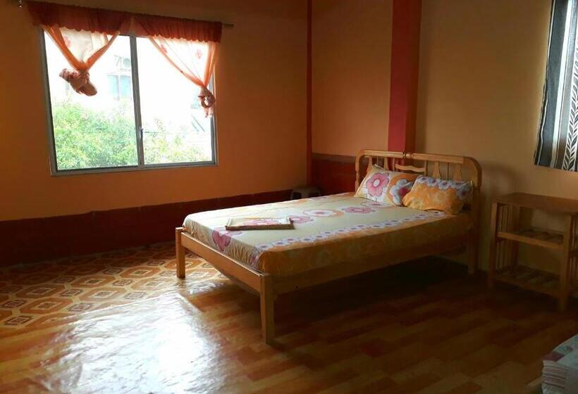 スタンダード４人部屋, La Casa De Lili