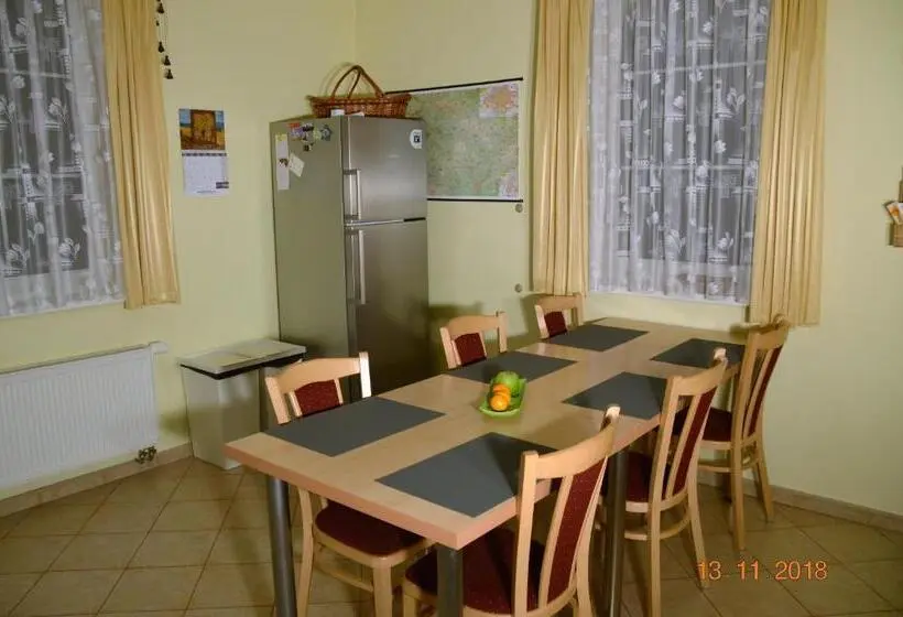 Villa 1 Makuuhuone, Penzion Pod Kostelem