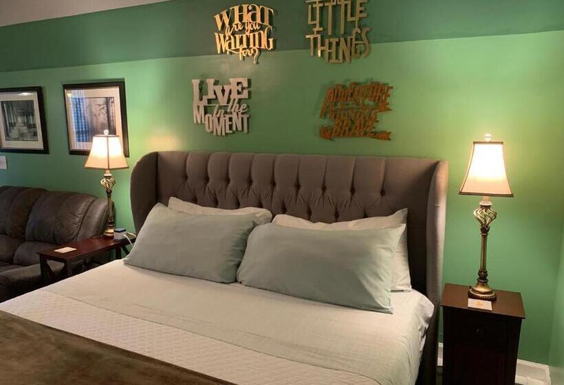 خانه 4 خوابه, Rick S Downtown Nashville Guest House