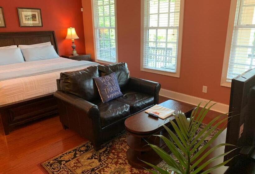 خانه 4 خوابه, Rick S Downtown Nashville Guest House