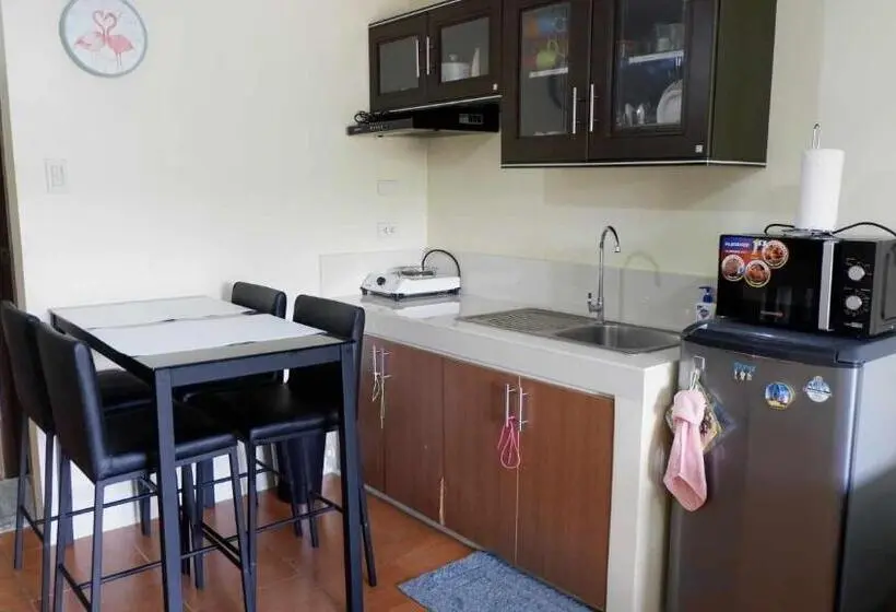 バルコニー付き１ベッドルームアパートメント, 1 Br Condo Unit Cagayan De Oro City