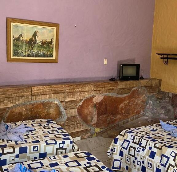 חדר סטנדרט לשלושה, Pousada Encontro De Rios