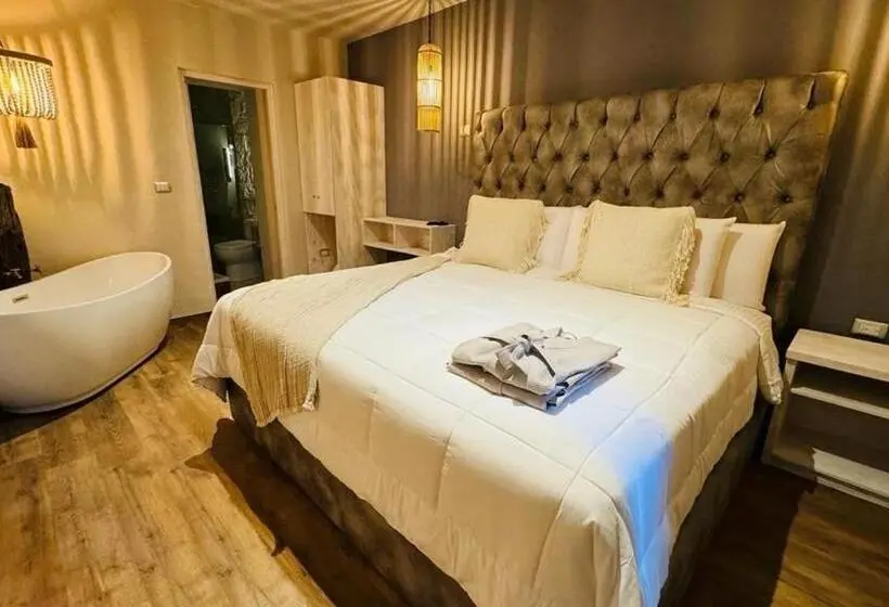 سوییت, Altamonte Hotel Boutique