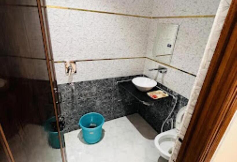 חדר דלוקס, Awadh Hotel Ayodhya