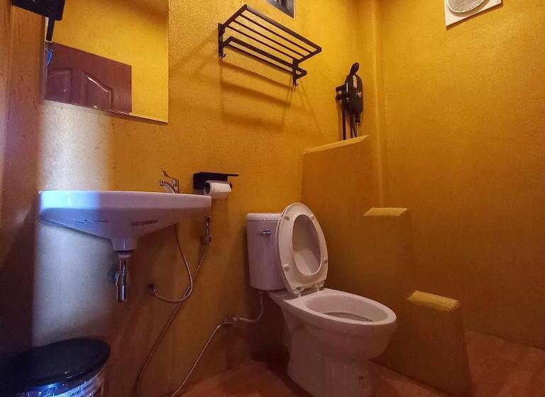 Хижина, Bar Horizon Hostel