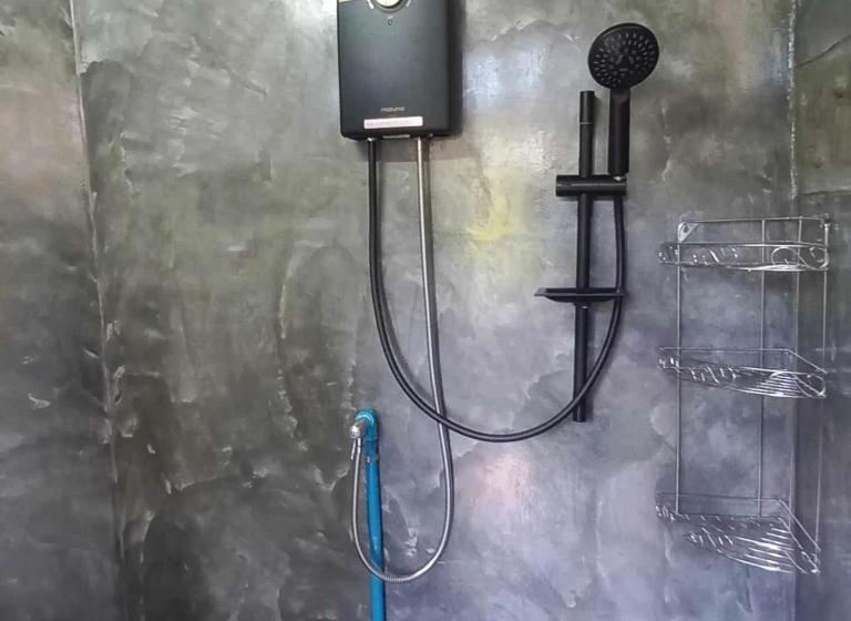 Standard Tent, Bar Horizon Hostel