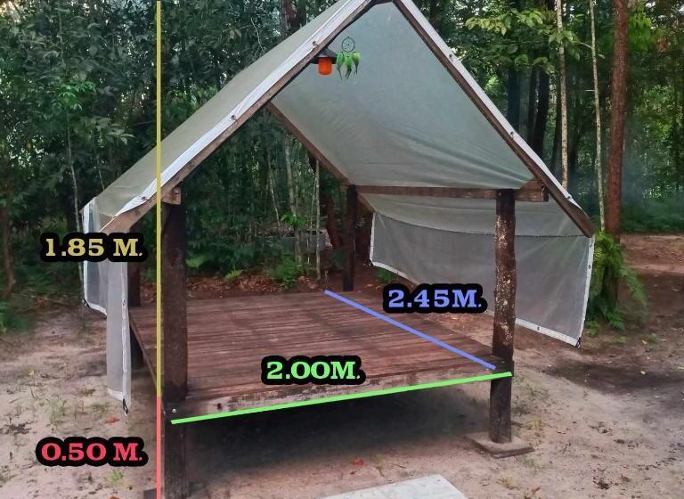 Standard Tent, Bar Horizon Hostel