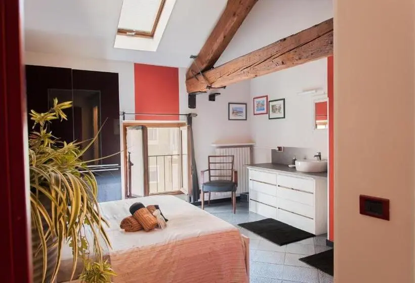 سوییت, B&b Mi Casa Tu Casa