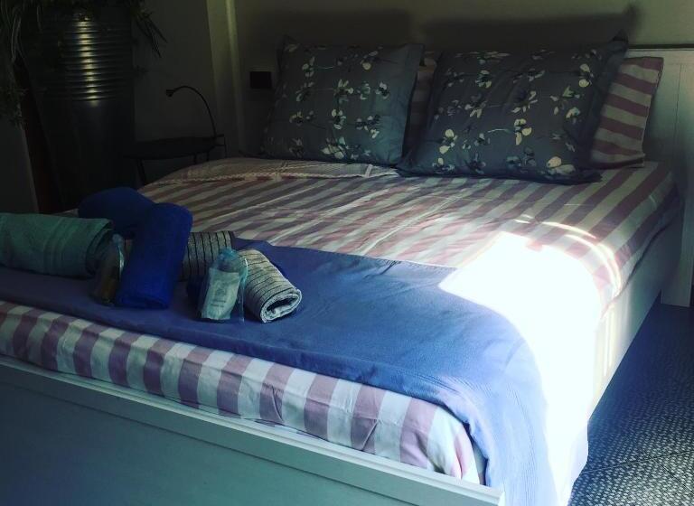 سوییت, B&b Mi Casa Tu Casa