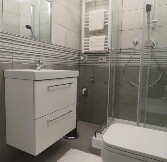 Апартаменты 2 Спальни, Assago Forum Apartment