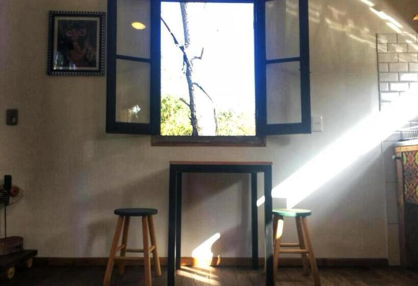 بانگلوی لوکس, Eco House Via Verde