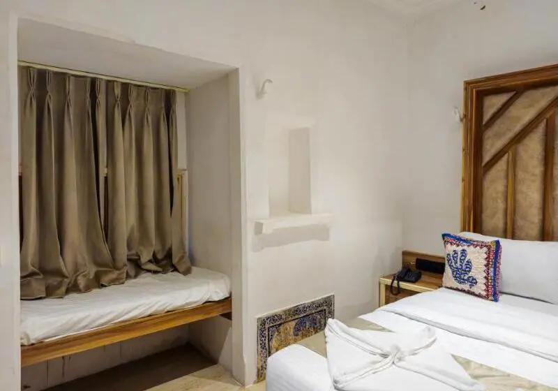 Chambre Standard Lit King Size, Amoraya Udaipur