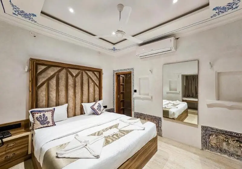 Chambre Standard Lit King Size, Amoraya Udaipur