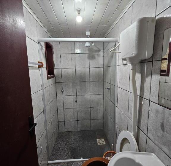 חדר סטנדרט לארבעה, Recanto Das Ondas