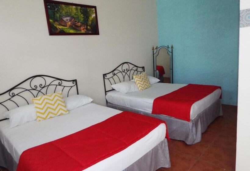 اتاق استاندارد با 2 تخت دوبل, Rual S