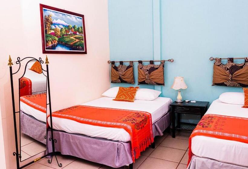 اتاق استاندارد با 2 تخت دوبل, Rual S