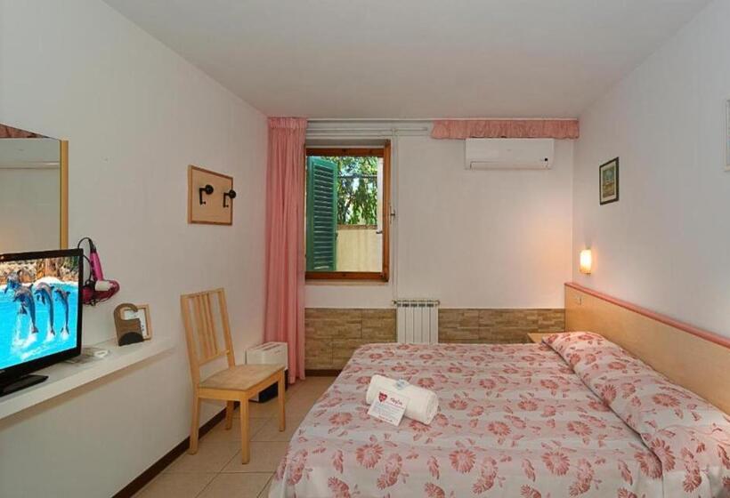 Номер Economy, Storyville Simple Stay