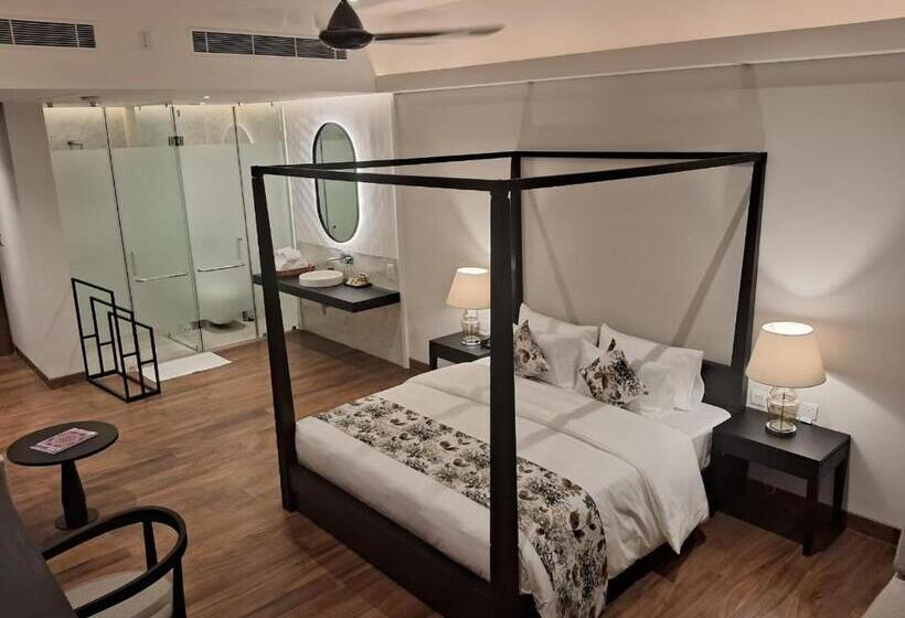 اتاق سوپریور یک تخته, Taprobane House