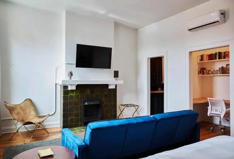1ベッドルームアパートメント, Library Square Suites