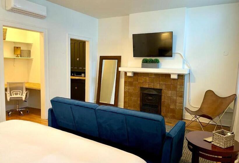 침실 1개 아파트, Library Square Suites