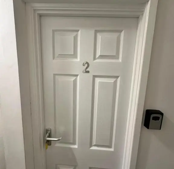 اتاق لوکس, Lovely Town House Room 2