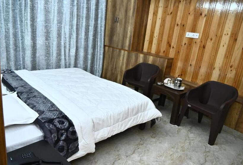اتاق استاندارد با چشم‌انداز کوهستان, Oakswood B&b