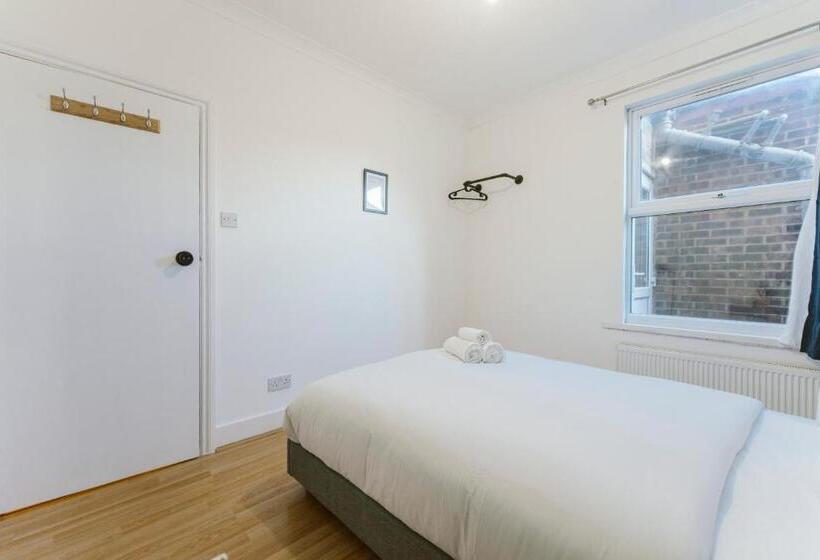 带共用浴室的标准房间, Stratford Cosy Rooms 37