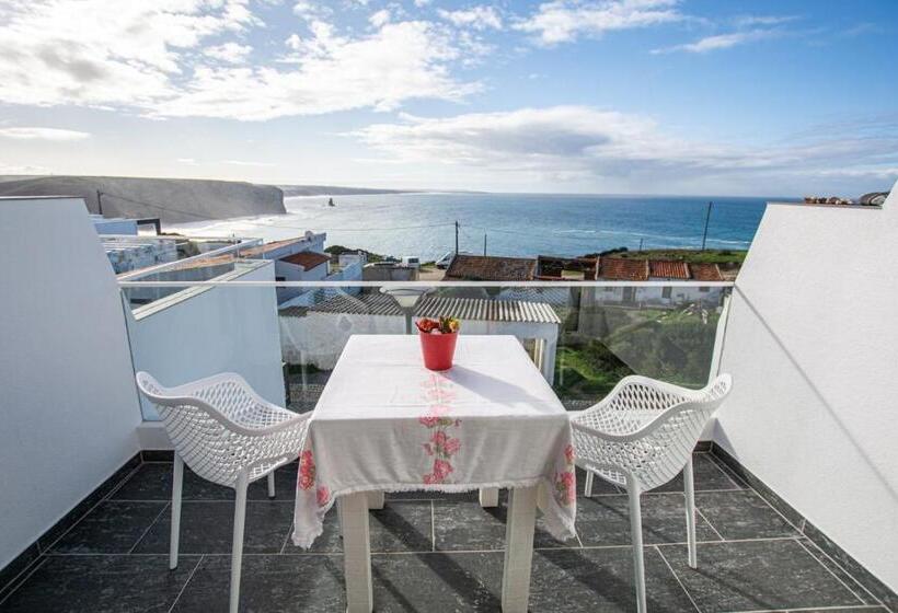 オーシャンビューデラックスルームバルコニー付き, Vila Fortaleza