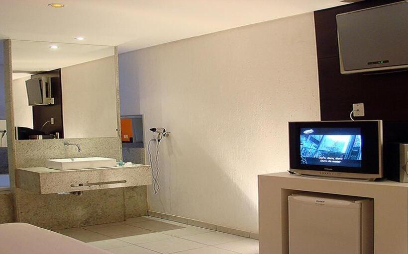 Студия Стандарт, Status Motel Perimetral Adults Only