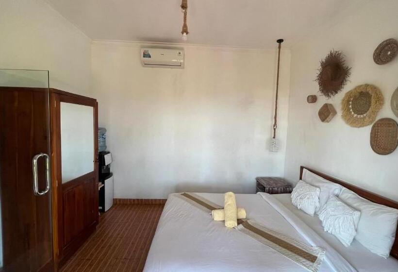 标准间, La Village Hills View