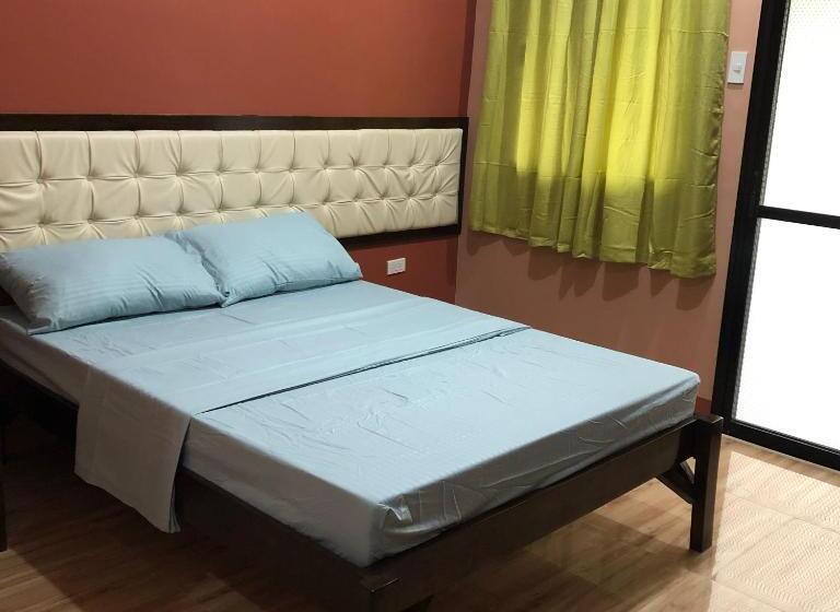 آپارتمان 1 خوابه با بالکن, Alona Princess Suites