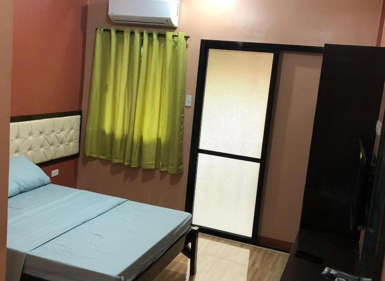Apartamento 1 Dormitório com Sacada, Alona Princess Suites