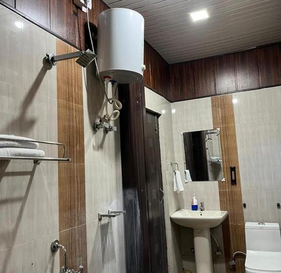 デラックスルーム, Amazing Aryavan Resort