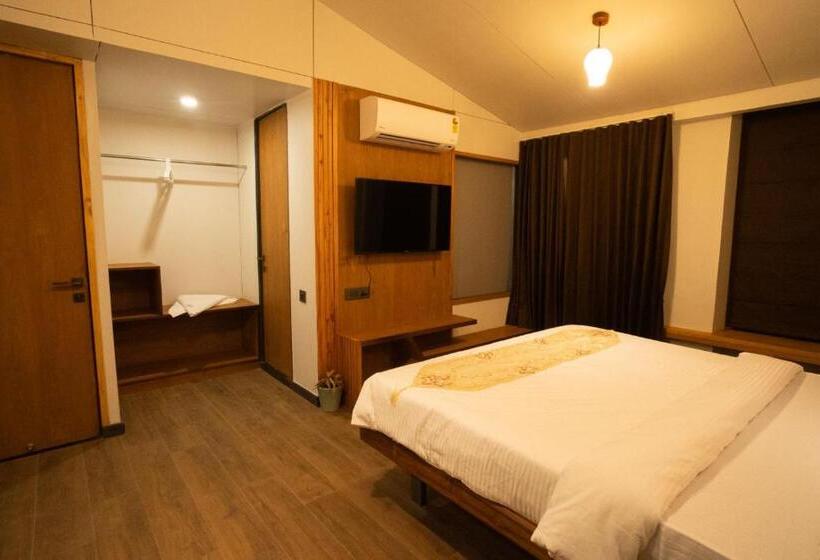 Номер Стандарт с Балконом, Bliss Nirvana Resort