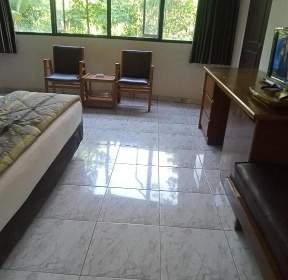 غرفة ديلوكس, Kumala Samudra