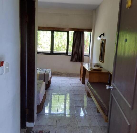 デラックスルーム, Kumala Samudra