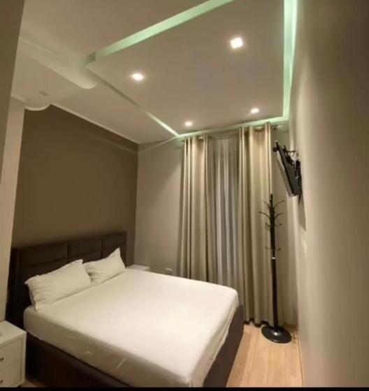 标准间, Nordic Al