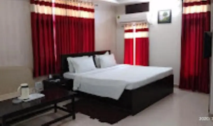 Sviitti, Shelter Inn,chhatarpur