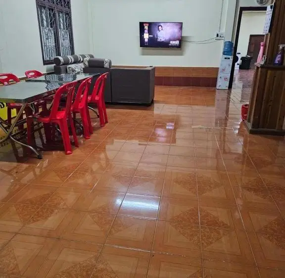 تختخواب در اتاق مشترک, Kai Lions International Hostel Paksong