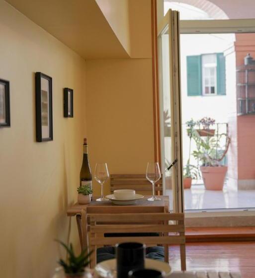 غرفة إقتصادية, Lx Factory Guest House