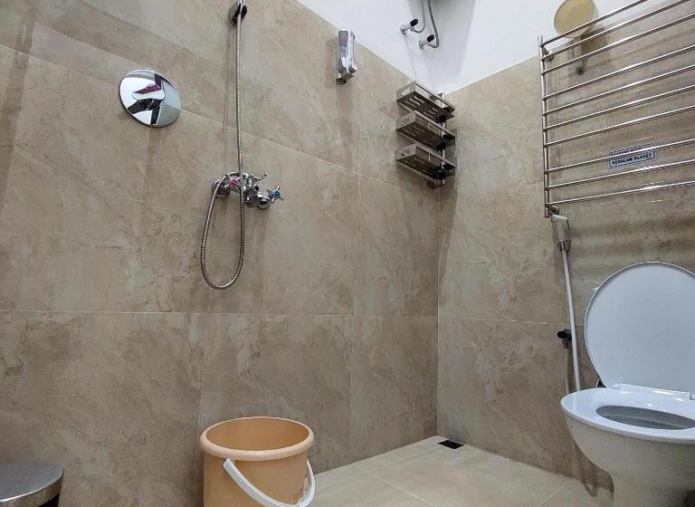 디럭스 룸, Nginapdipadang, Parkit House, Near Universitas Negeri Padang, 10mins Padang Beach