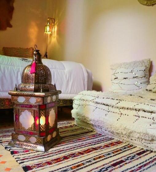 标准间, Riaad Hamad