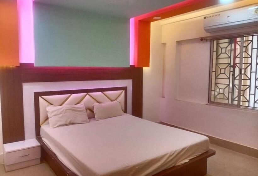 اتاق استاندارد, Collection O Hotel Suprassana