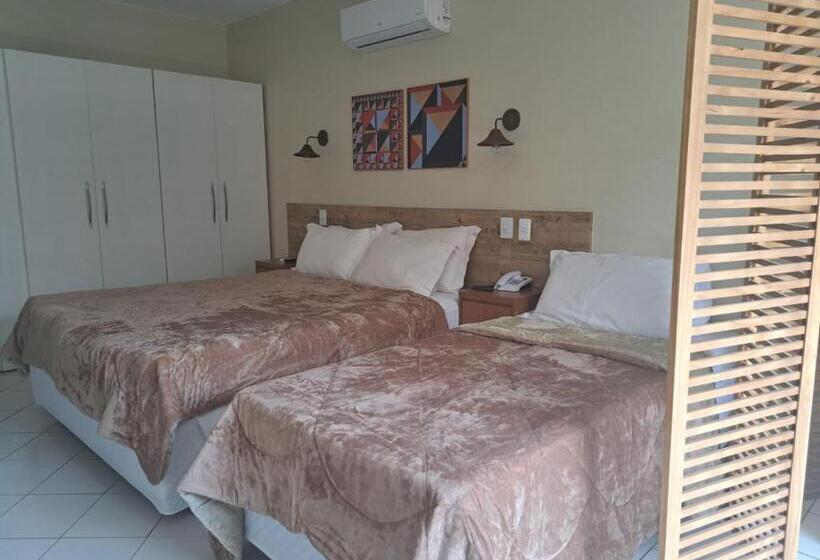 شقة سوبريور غرفة واحدة, Garvey Park