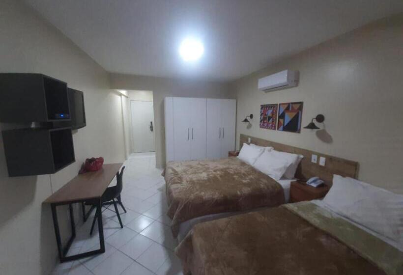 شقة سوبريور غرفة واحدة, Garvey Park